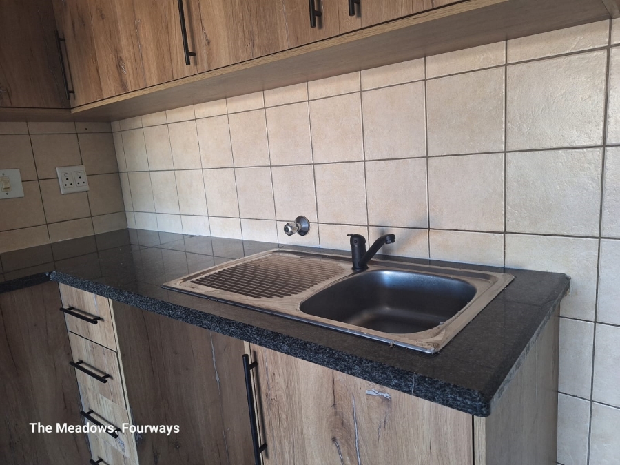 To Let 2 Bedroom Property for Rent in Noordhang Gauteng