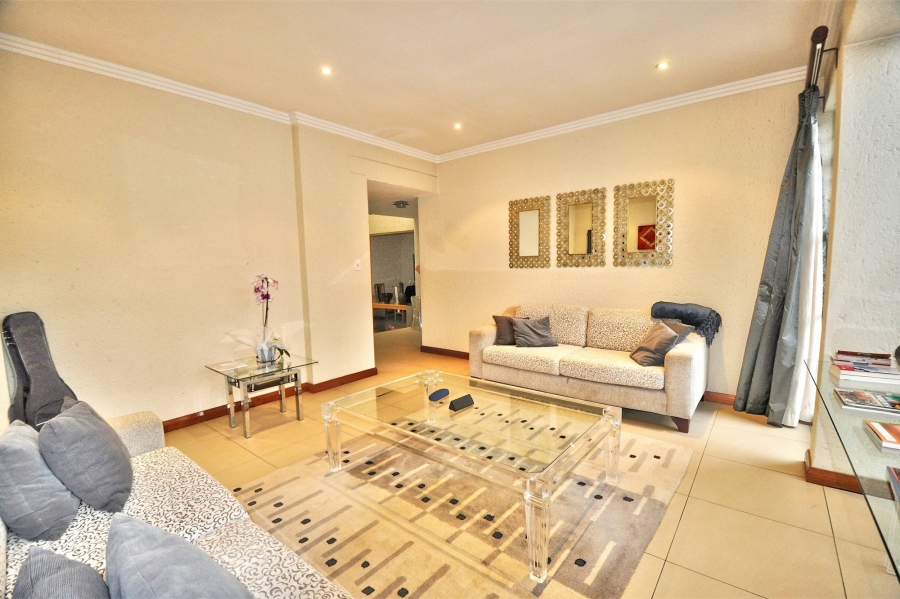 To Let 5 Bedroom Property for Rent in Morningside Ext 40 Gauteng