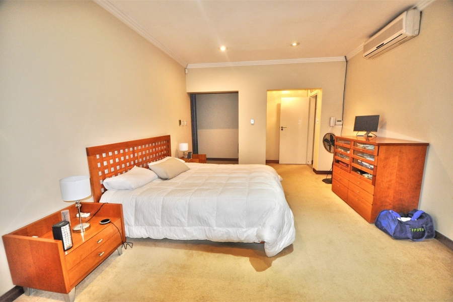 To Let 5 Bedroom Property for Rent in Morningside Ext 40 Gauteng