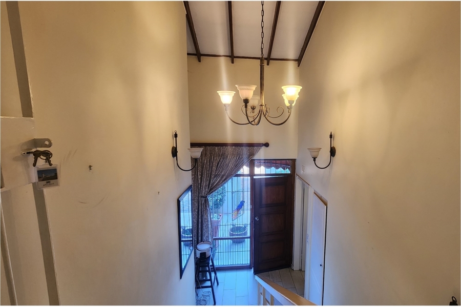 To Let 3 Bedroom Property for Rent in River Club Gauteng