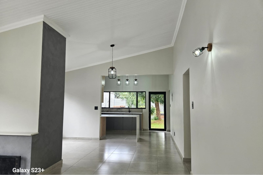 4 Bedroom Property for Sale in Sinoville Gauteng