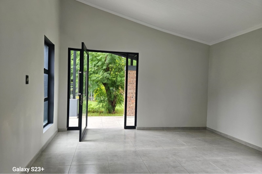 4 Bedroom Property for Sale in Sinoville Gauteng