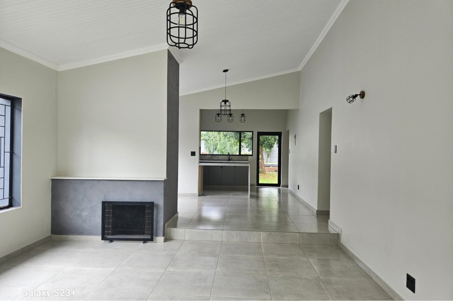 4 Bedroom Property for Sale in Sinoville Gauteng