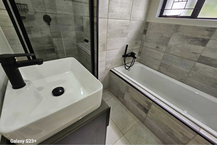 4 Bedroom Property for Sale in Sinoville Gauteng