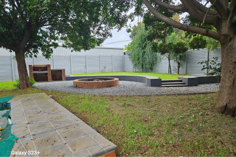 4 Bedroom Property for Sale in Sinoville Gauteng