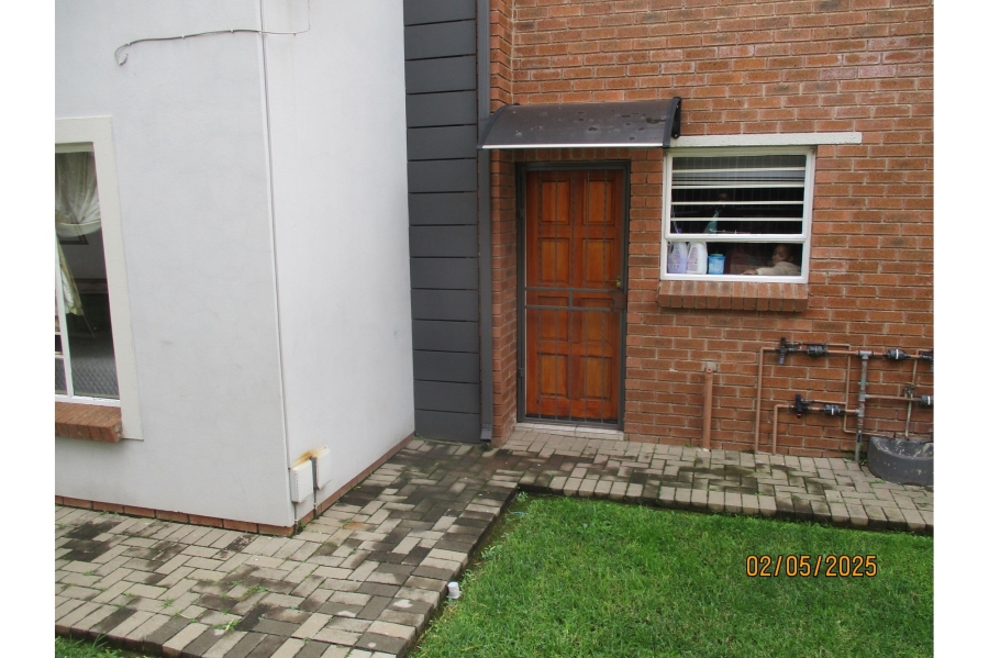 2 Bedroom Property for Sale in Terenure Gauteng