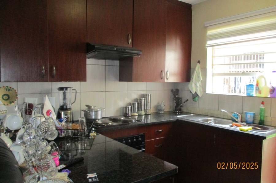 2 Bedroom Property for Sale in Terenure Gauteng