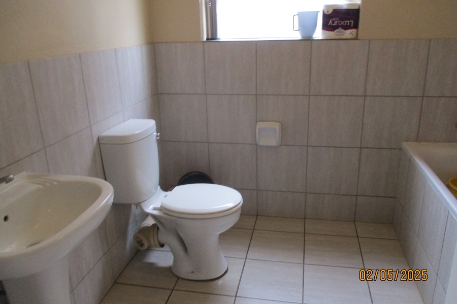 2 Bedroom Property for Sale in Terenure Gauteng