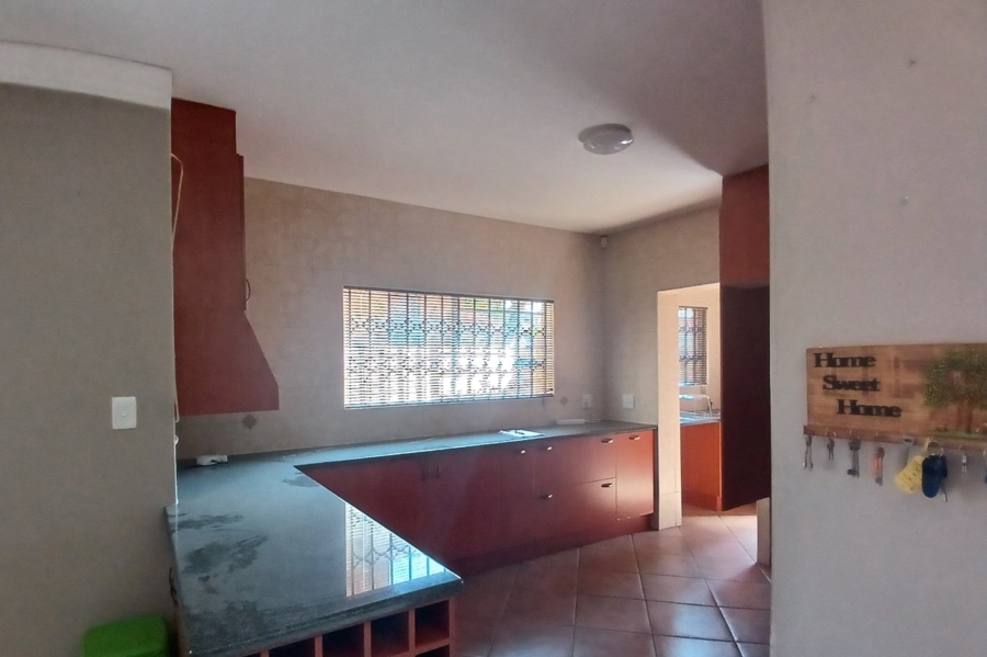 3 Bedroom Property for Sale in Bartlett Gauteng