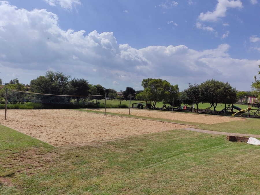 4 Bedroom Property for Sale in Midstream Estate Gauteng
