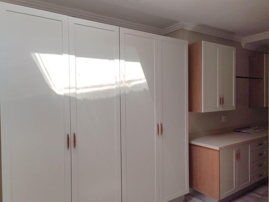 4 Bedroom Property for Sale in Midstream Estate Gauteng