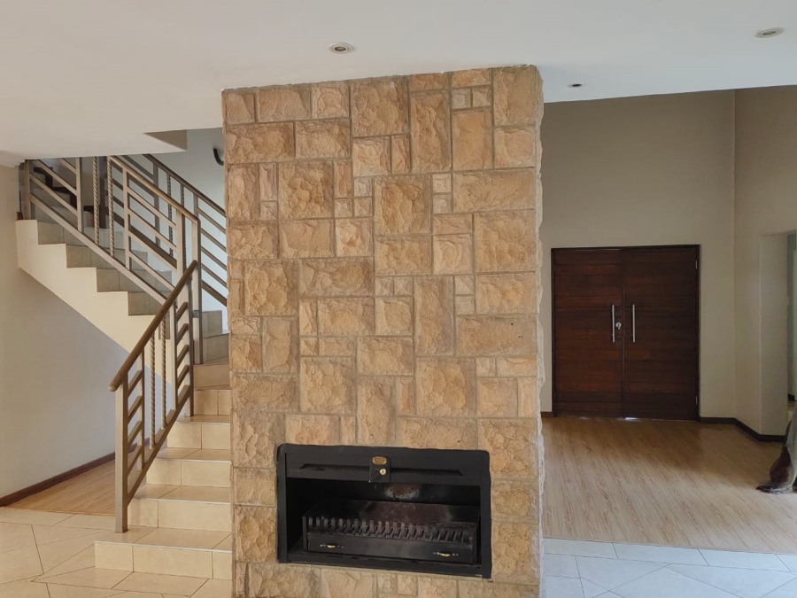 4 Bedroom Property for Sale in Midstream Estate Gauteng