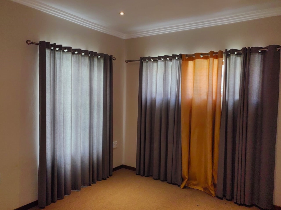 4 Bedroom Property for Sale in Midstream Estate Gauteng
