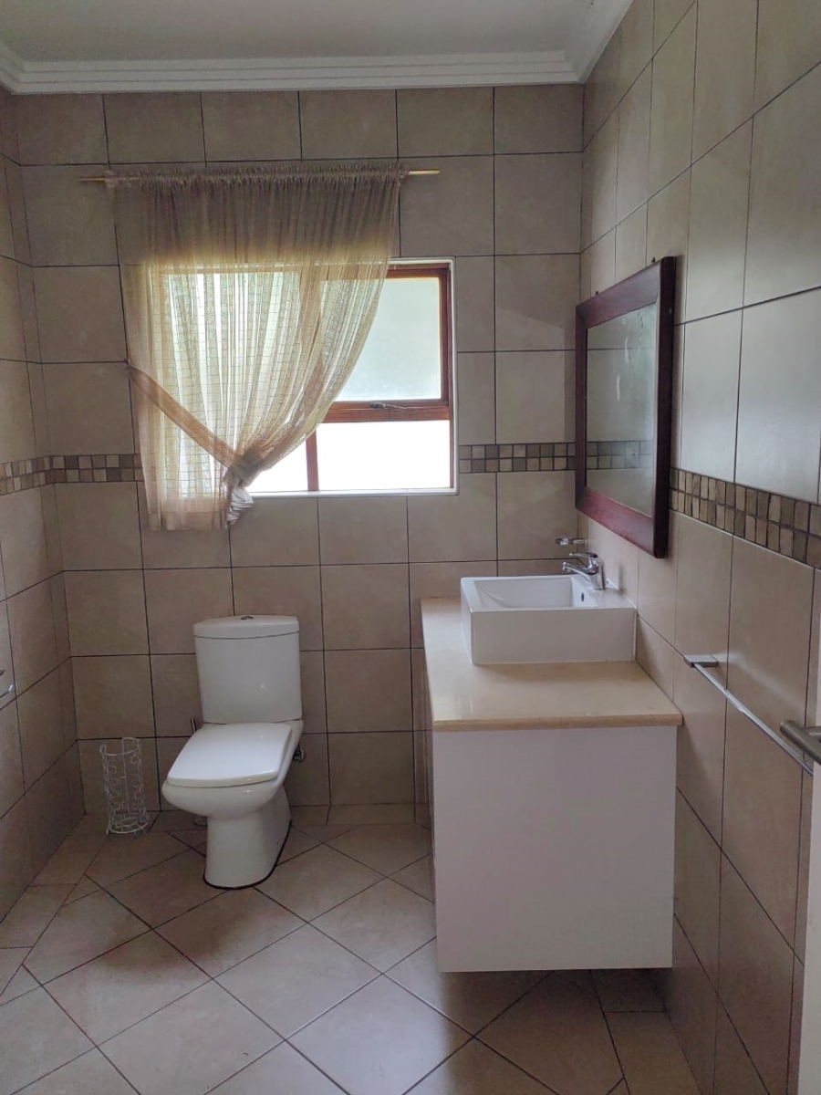 4 Bedroom Property for Sale in Midstream Estate Gauteng