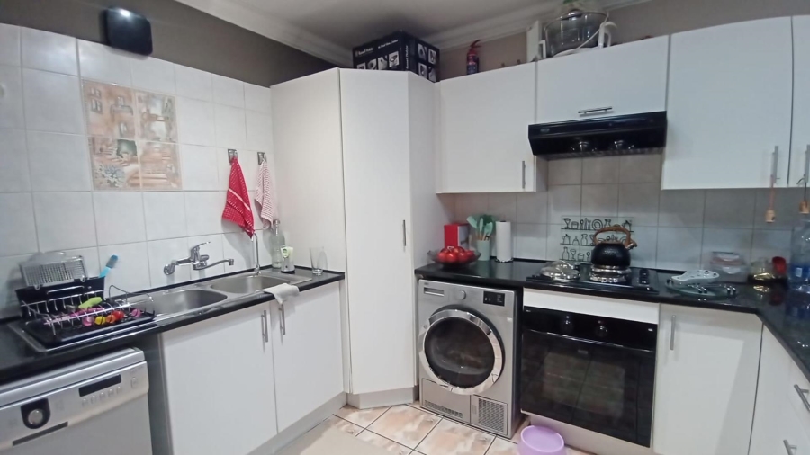 3 Bedroom Property for Sale in Strubensvallei Gauteng