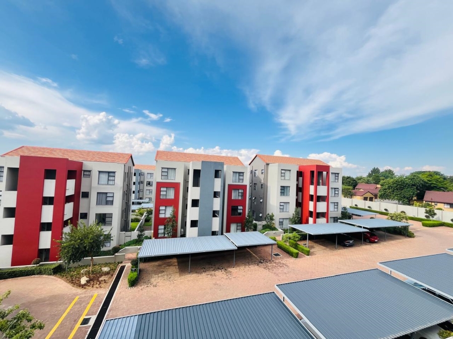To Let 2 Bedroom Property for Rent in Fourways Gauteng