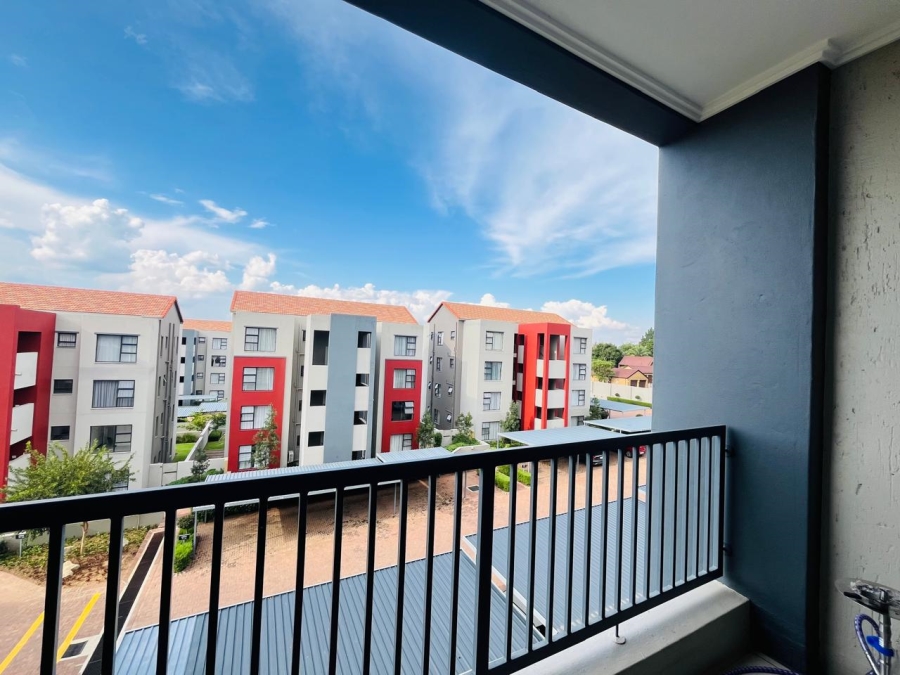 To Let 2 Bedroom Property for Rent in Fourways Gauteng