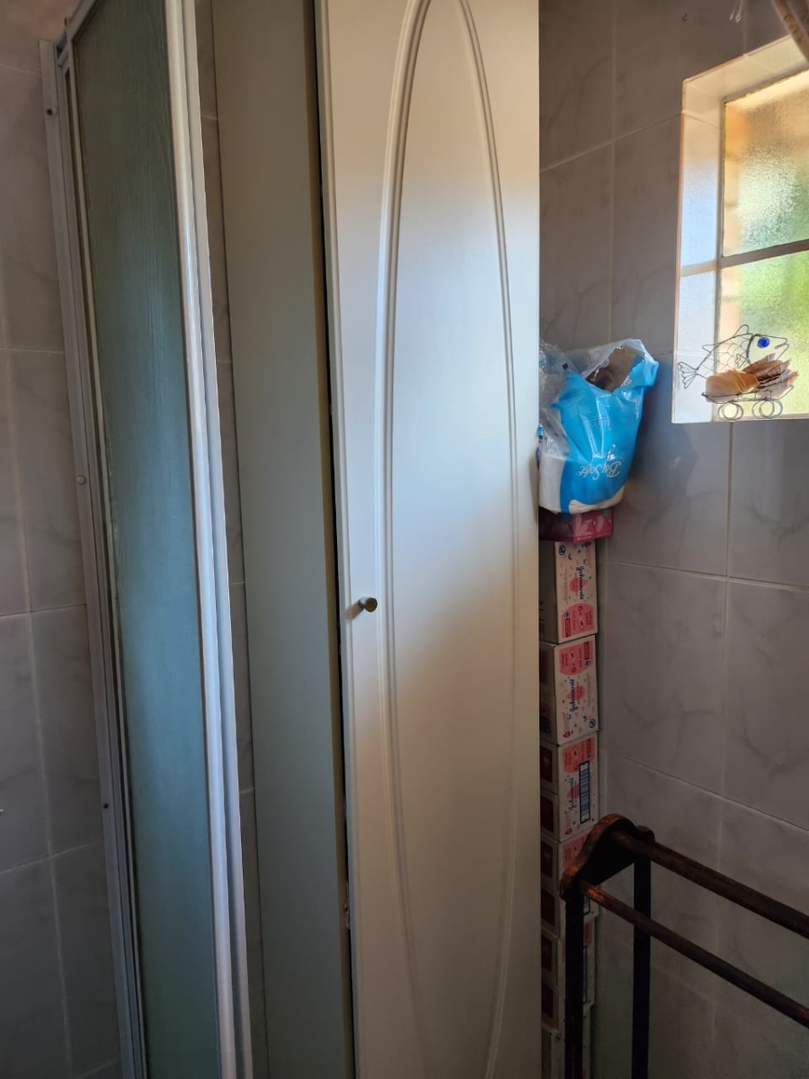 3 Bedroom Property for Sale in Glen Marais Gauteng