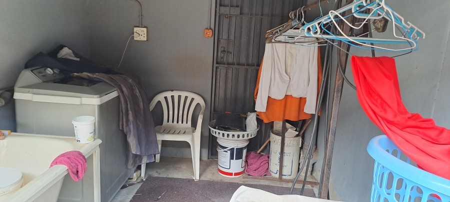 Commercial Property for Sale in Geduld Gauteng