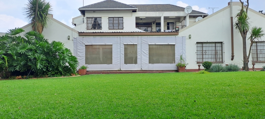 3 Bedroom Property for Sale in Selection Park Gauteng