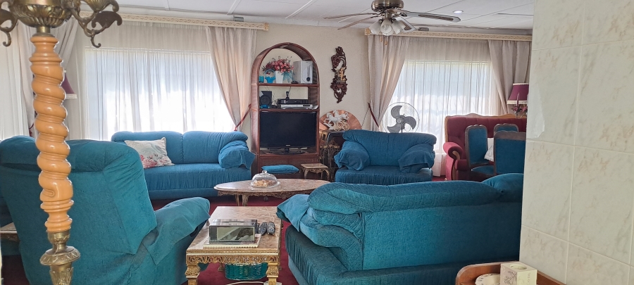 3 Bedroom Property for Sale in Selection Park Gauteng