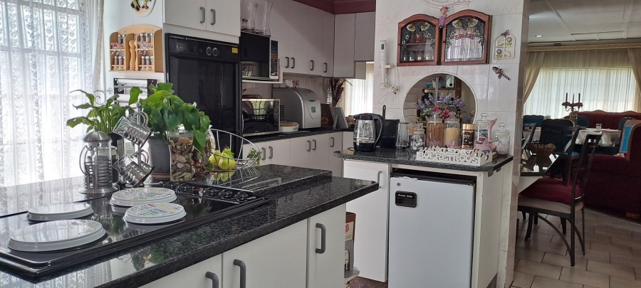 3 Bedroom Property for Sale in Selection Park Gauteng