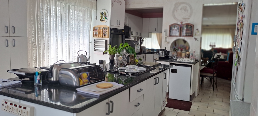 3 Bedroom Property for Sale in Selection Park Gauteng