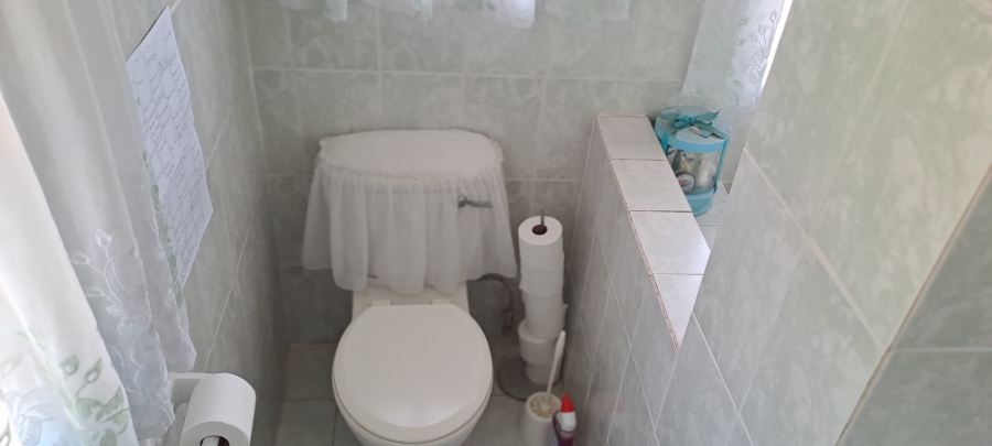 3 Bedroom Property for Sale in Selection Park Gauteng