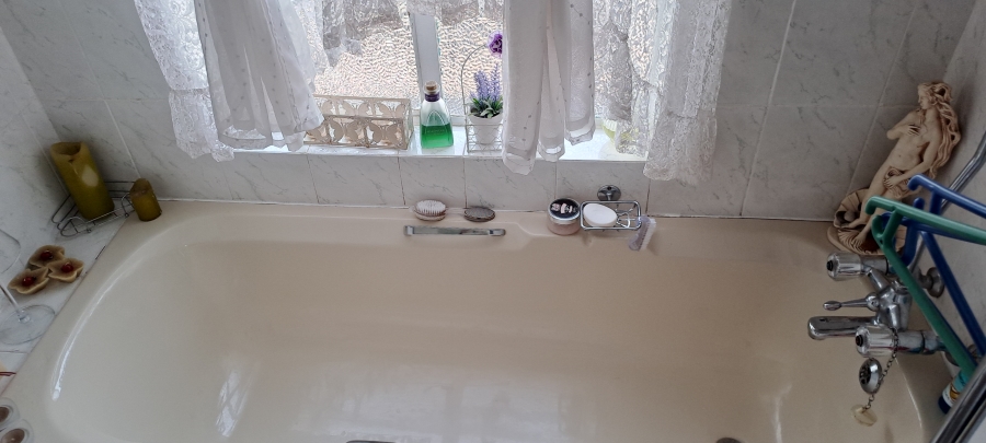 3 Bedroom Property for Sale in Selection Park Gauteng