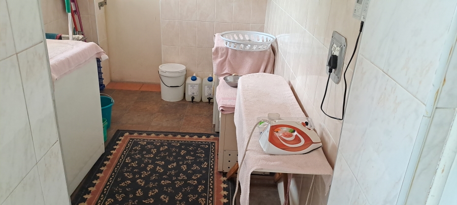 3 Bedroom Property for Sale in Selection Park Gauteng