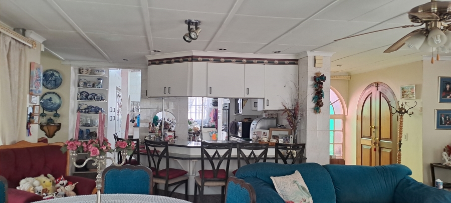 4 Bedroom Property for Sale in Selection Park Gauteng