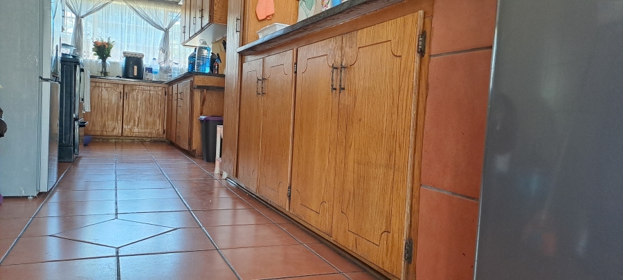 4 Bedroom Property for Sale in Selection Park Gauteng