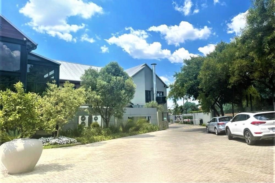 To Let commercial Property for Rent in Fourways Gauteng