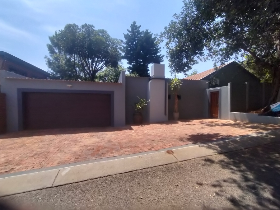 3 Bedroom Property for Sale in Florauna Gauteng