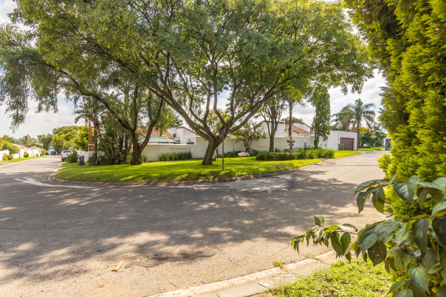3 Bedroom Property for Sale in Sunninghill Gauteng