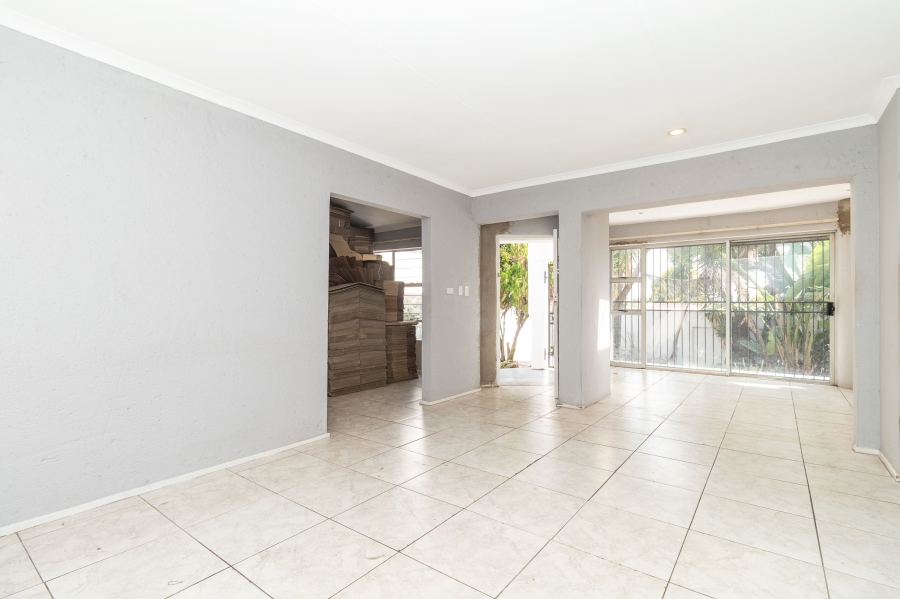 3 Bedroom Property for Sale in Sunninghill Gauteng