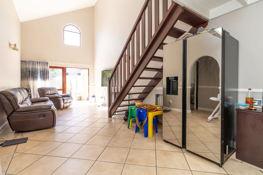2 Bedroom Property for Sale in Sunninghill Gauteng