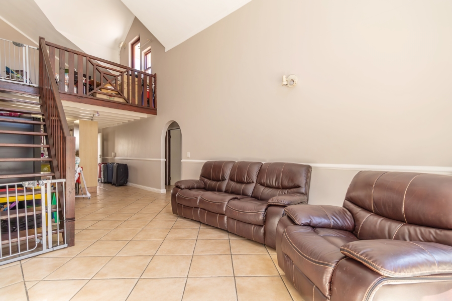 2 Bedroom Property for Sale in Sunninghill Gauteng