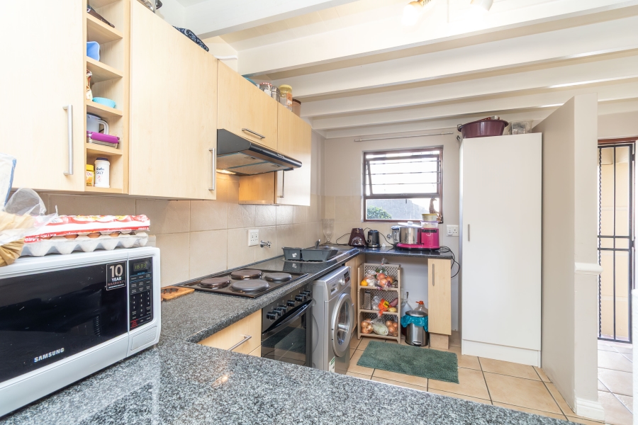 2 Bedroom Property for Sale in Sunninghill Gauteng