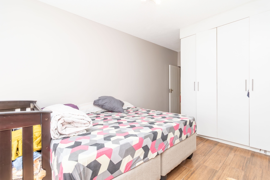 2 Bedroom Property for Sale in Sunninghill Gauteng