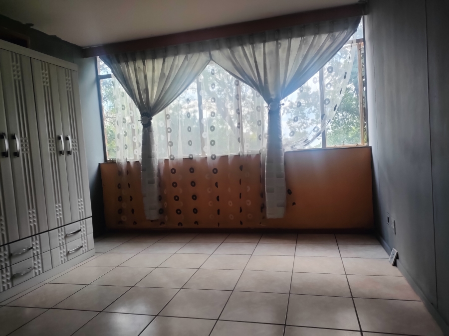To Let 3 Bedroom Property for Rent in Silverton Gauteng