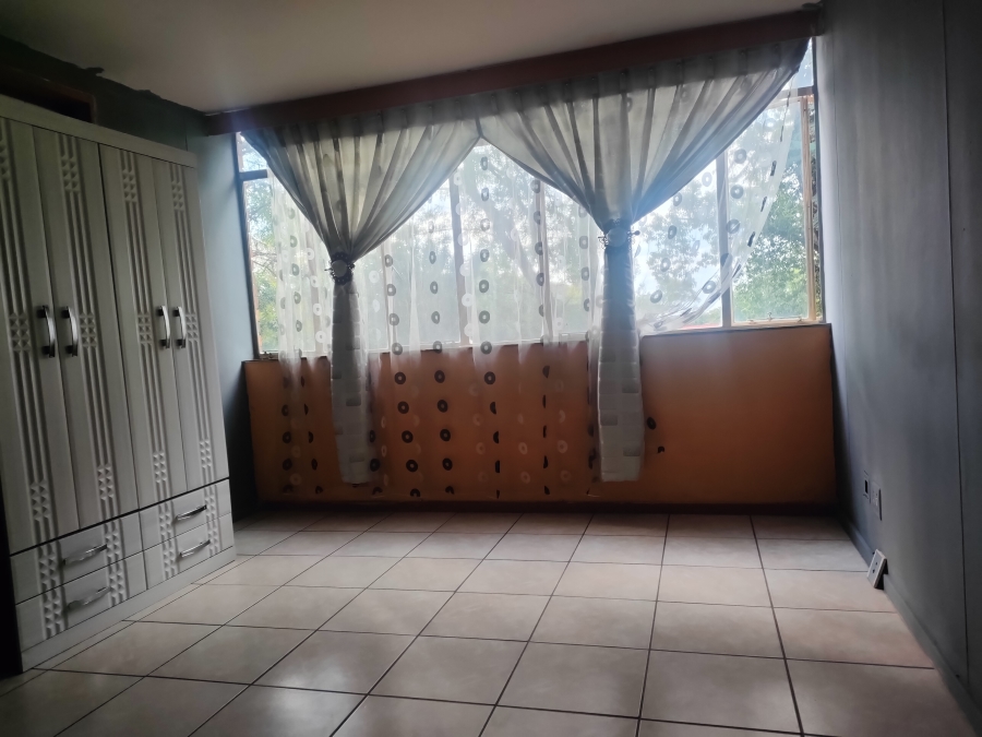 To Let 3 Bedroom Property for Rent in Silverton Gauteng