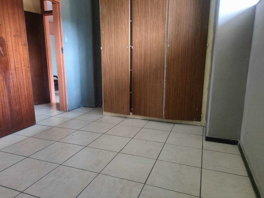 To Let 3 Bedroom Property for Rent in Silverton Gauteng