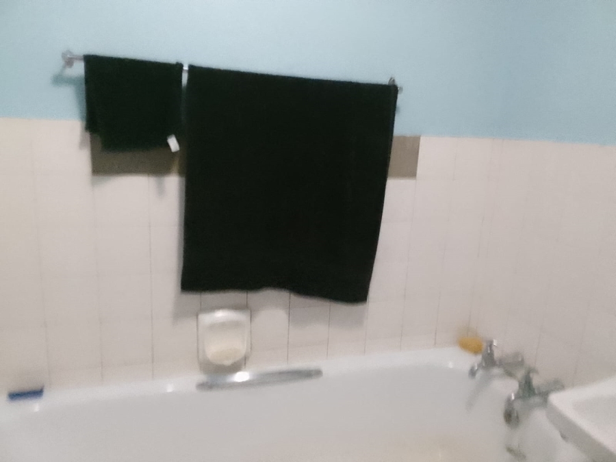 To Let 3 Bedroom Property for Rent in Silverton Gauteng