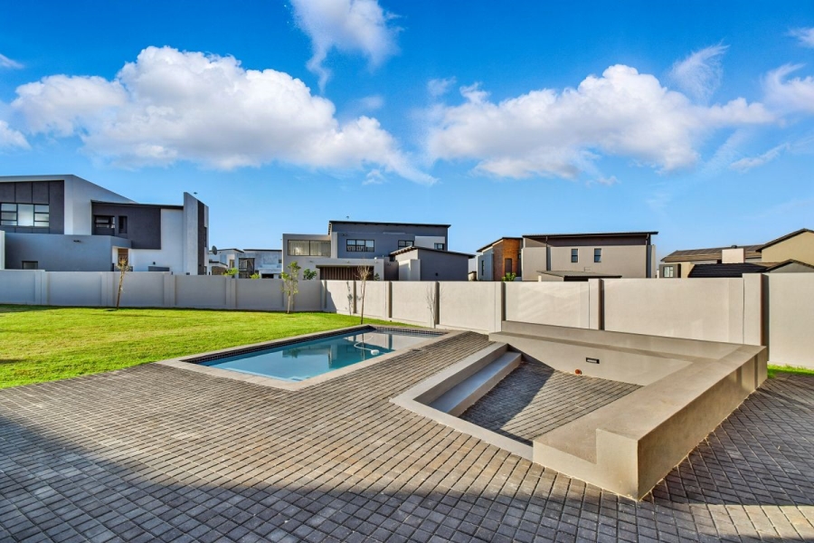 5 Bedroom Property for Sale in Midstream Heights Gauteng
