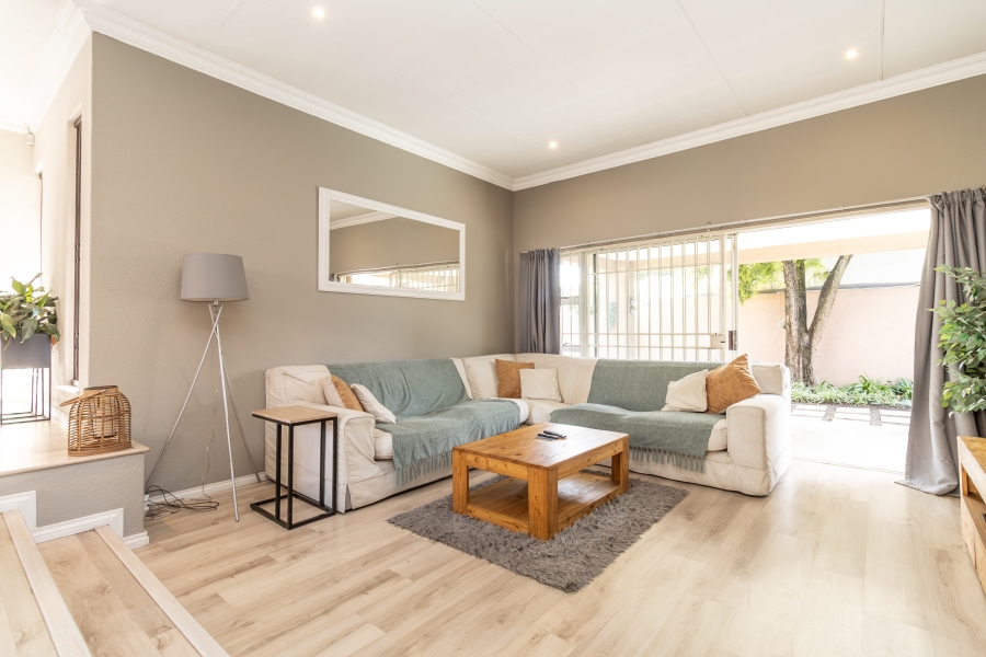2 Bedroom Property for Sale in Paulshof Gauteng