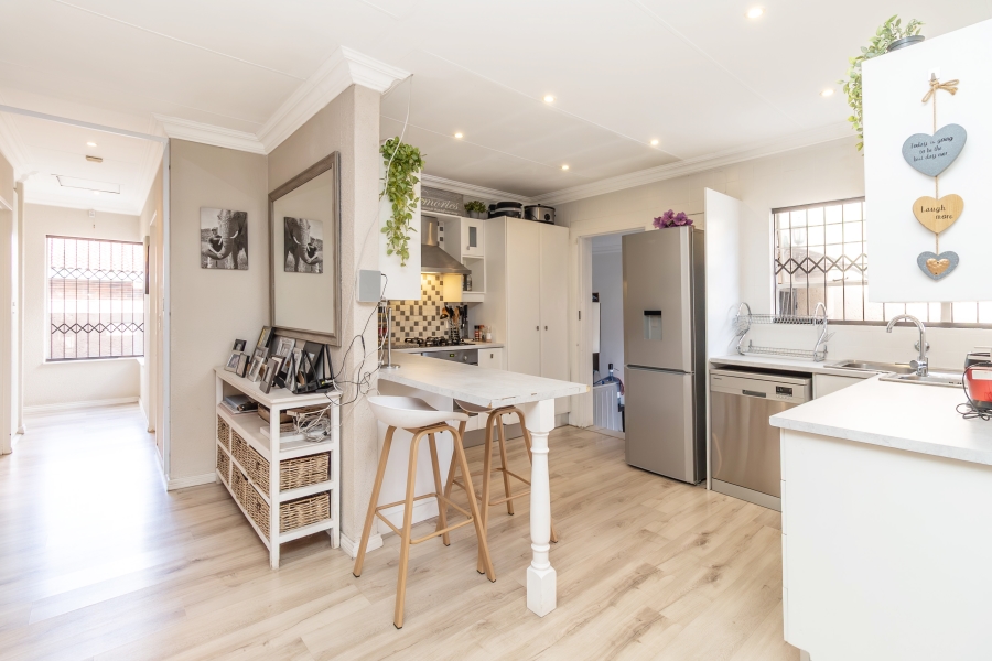 2 Bedroom Property for Sale in Paulshof Gauteng