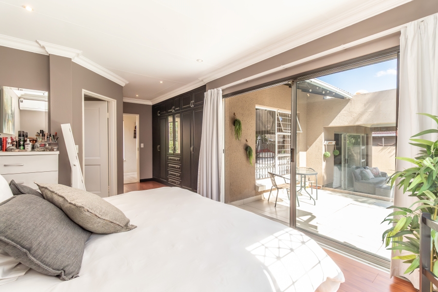 2 Bedroom Property for Sale in Paulshof Gauteng