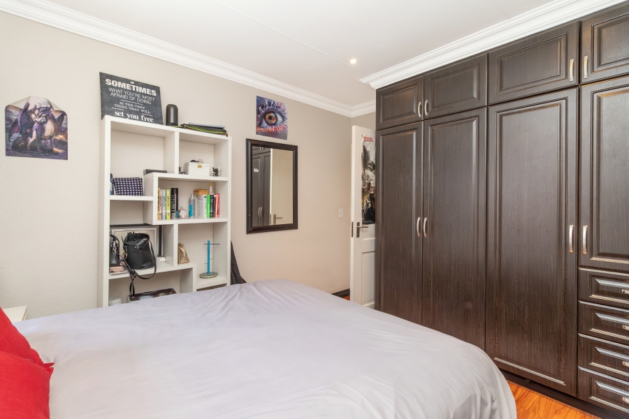 2 Bedroom Property for Sale in Paulshof Gauteng
