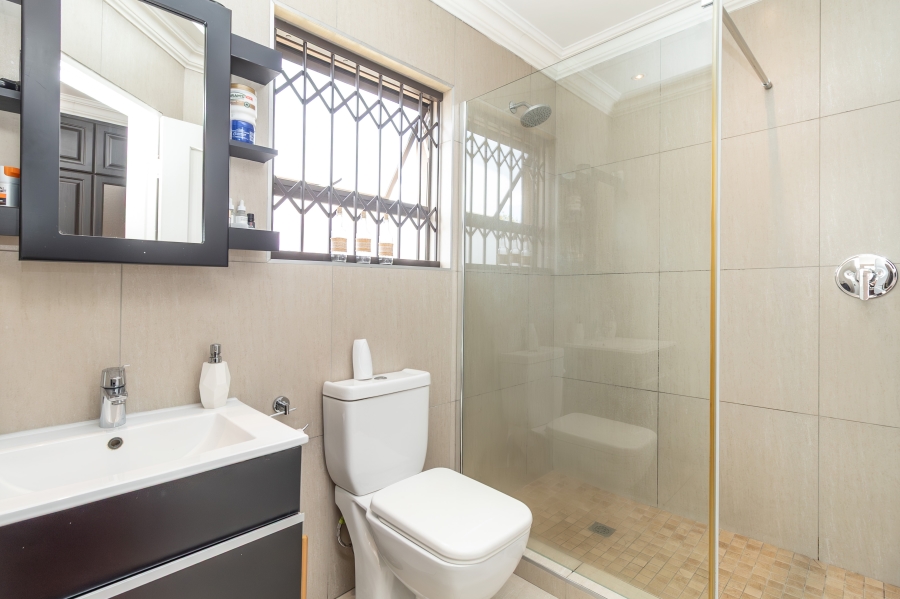 2 Bedroom Property for Sale in Paulshof Gauteng
